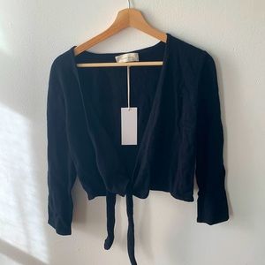 Shaina Mote - Elsa top M / Onyx - brand new with tags